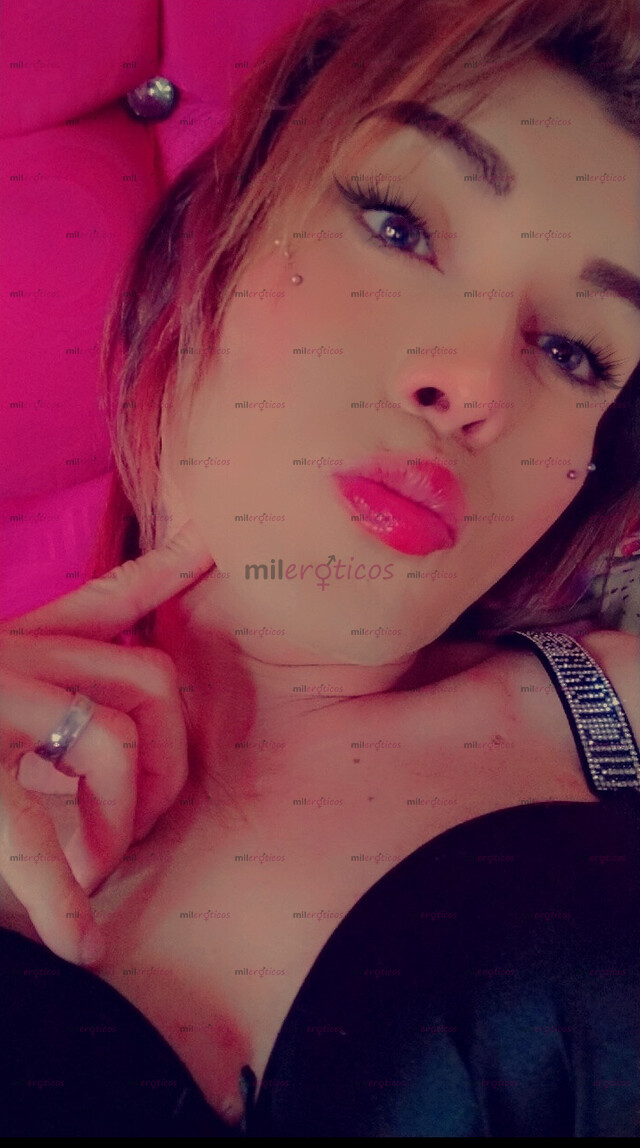 FOTOS DE ESTOY MUY ARRECHA QUIERO VOTARME A CHORROS ..VEN Y DISFRUTAME