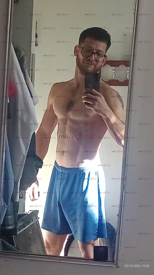 FOTOS DE SEBASTIAN HETERO CON PITO MUY DURO Y CUERPO DE DE DIOS