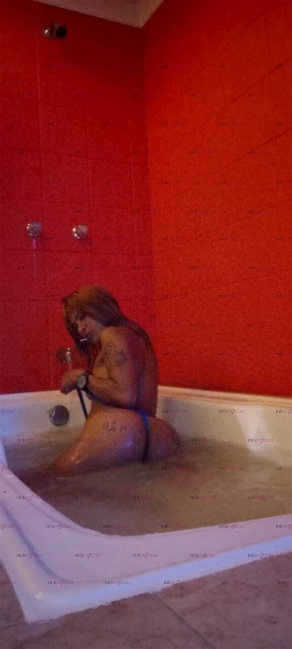 FOTOS DE MIA FLACA TAYADORA TODA UNA DIABLA EN LA CAMA