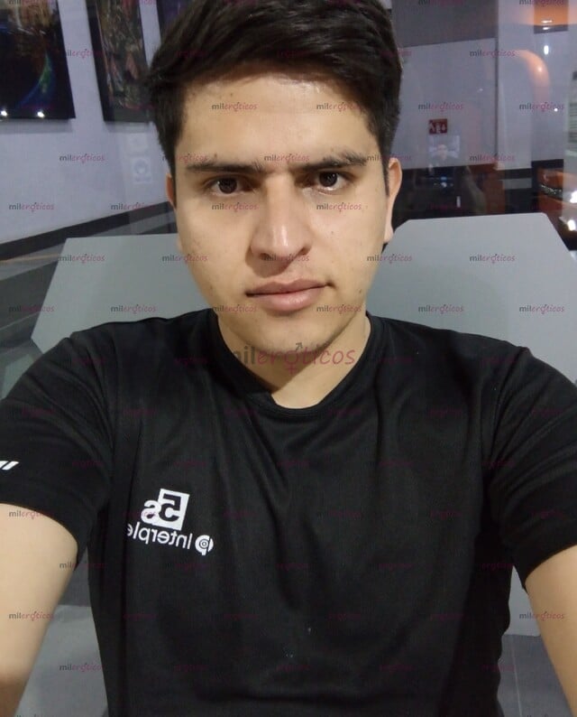 FOTOS DE HOLA SOY UN CHICO DE 24 AÑOS INTER MUY CALIENTE PARA CUMPLIR TUS FANTASIAS