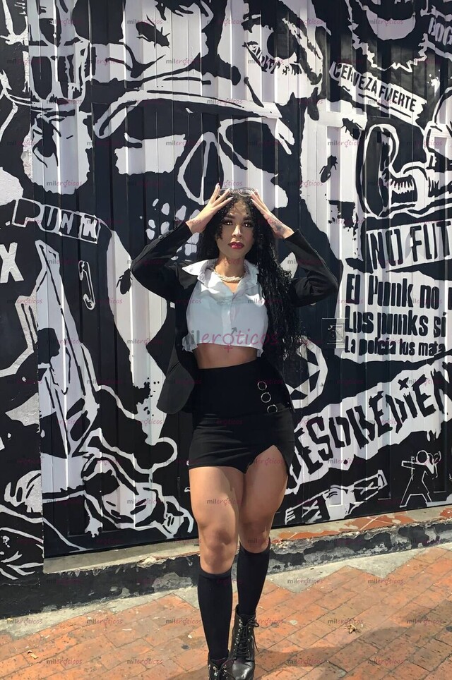 FOTOS DE CAMILA COSTEÑA CUERPO DELUXE PARA CLIENTES EXIGENTES PASIVA TRAGONA