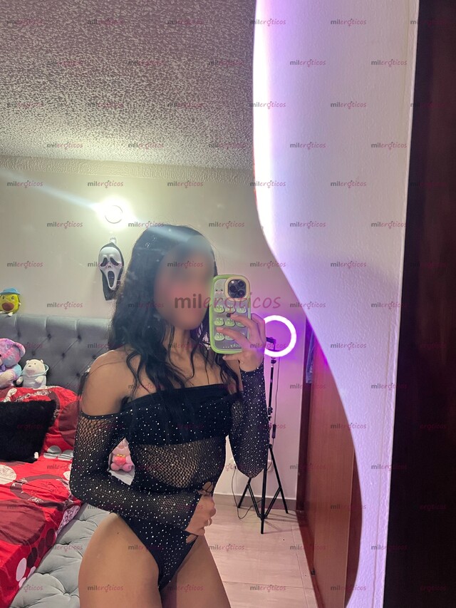 FOTOS DE HOLA, SOY ISA, TENGO 22 AÑOS. LINDA MORENA MORBOSA