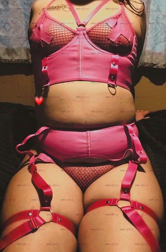 FOTOS DE HOLA ME LLAMO PAULA TENGO 19 AÑOS SOY NUEVA EN EL AMBIENTE SOY CHAPARRITA