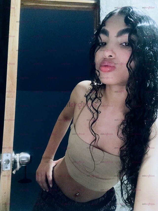 FOTOS DE EN YOPAL HASTA HOY!! PEQUEÑA VICKY, FLACA Y CRESPA MUY CALIENTE, COMPLACIENTE