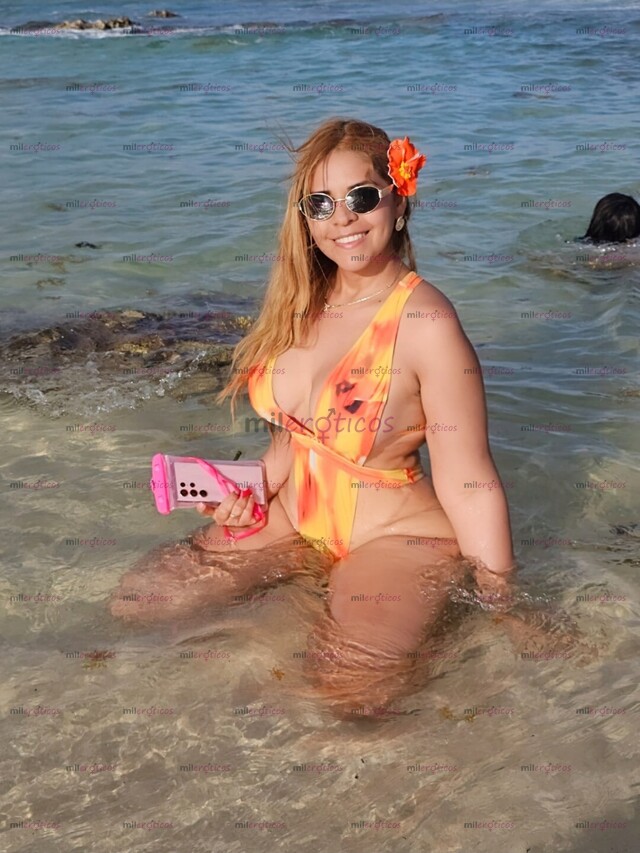 FOTOS DE VENEZOLANA EXUBERANTE TE ESPERA PARA CUMPLIR TUS FANTASÍAS Y FETICHES