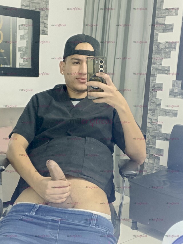 FOTOS DE BARBERÍA Y MASAJES RELAJANTES CON FINAL FELIZ