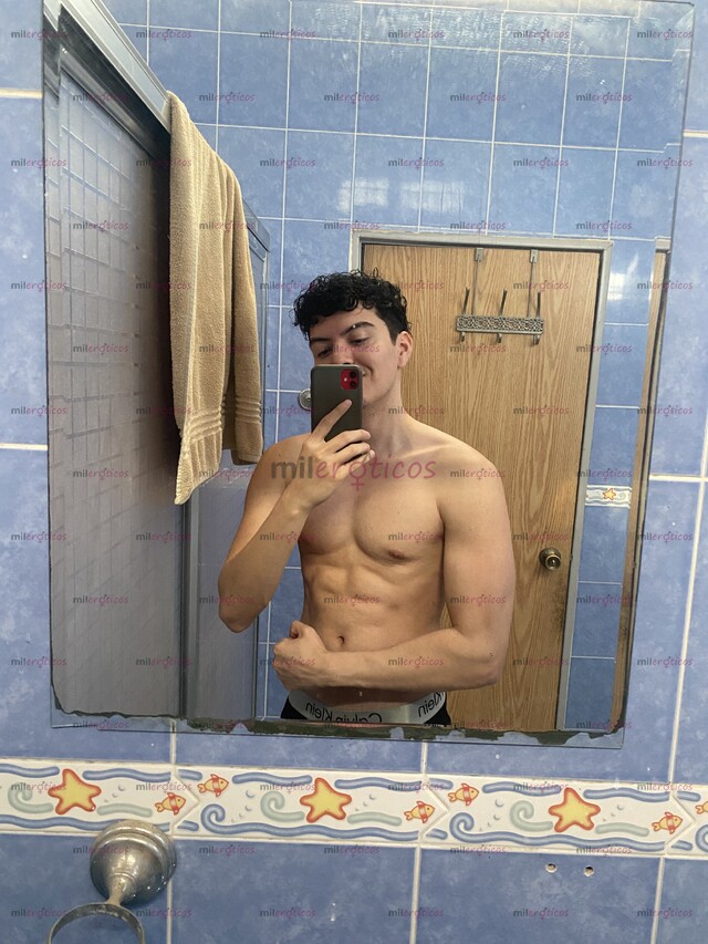 FOTOS DE JOVEN FORÁNEO DE BUEN VER ,NALGON Y VERGON