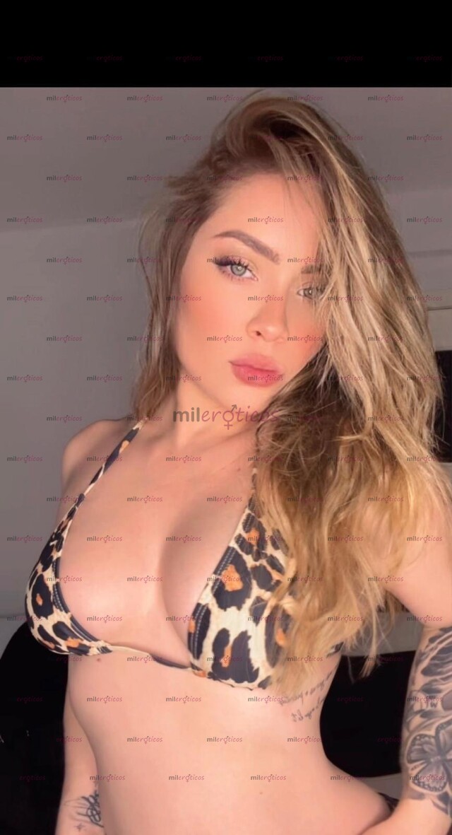 FOTOS DE BELLA RUBIA, OJOS CLAROS, ATRACTIVAS, SEXY, EMPÁTICA, BASTANTE DULCE,