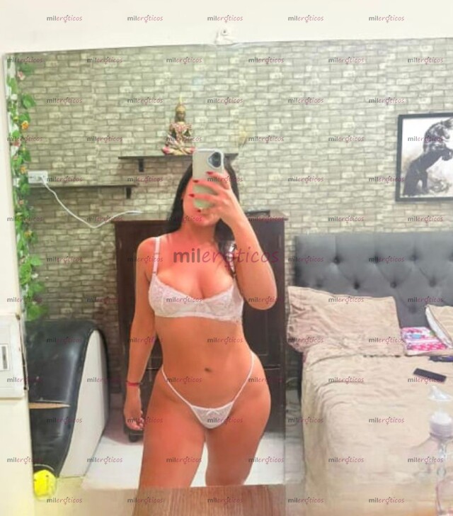 FOTOS DE CULONA DE CADERAS GRANDES DISPUESTA A COMPLACERTE EN TODO!!