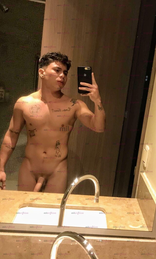 FOTOS DE RICO JOVEN COSTEÑO ( DISPUESTO A DAR BUENA VERGA ) SUPER DOTADO
