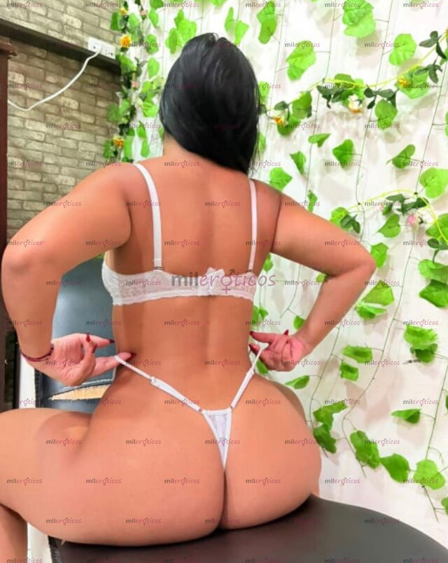 FOTOS DE CULONA DE CADERAS GRANDES DISPUESTA A COMPLACERTE EN TODO!!