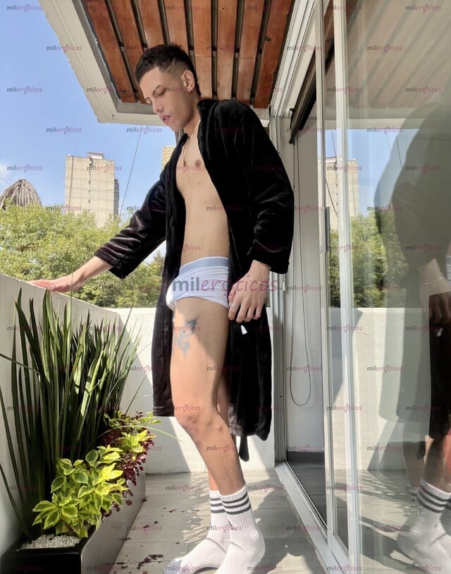FOTOS DE MARCOS VEGA COMPAÑÍA DE ÉLITE PARA HOMBRES EXIGENTES Y MOMENTOS INOLVIDABLES