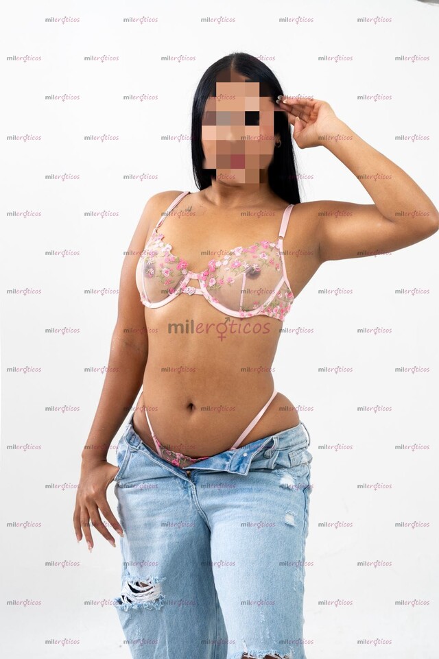 FOTOS DE MORENA DE 20 AÑOS RECIÉN LLEGADA A TU CIUDAD