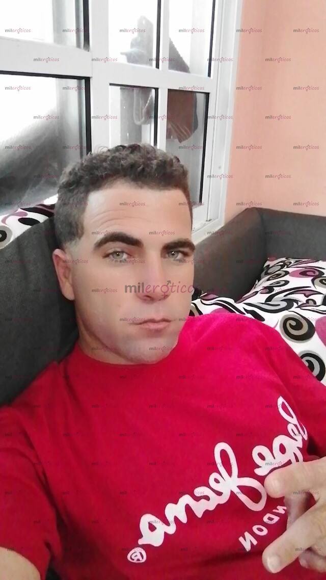 FOTOS DE HOLA CHICO CUBANO DE 28 AÑOS EN CANCÚN ACTIVO TOTALMENTE PARA SUS SERVICIOS