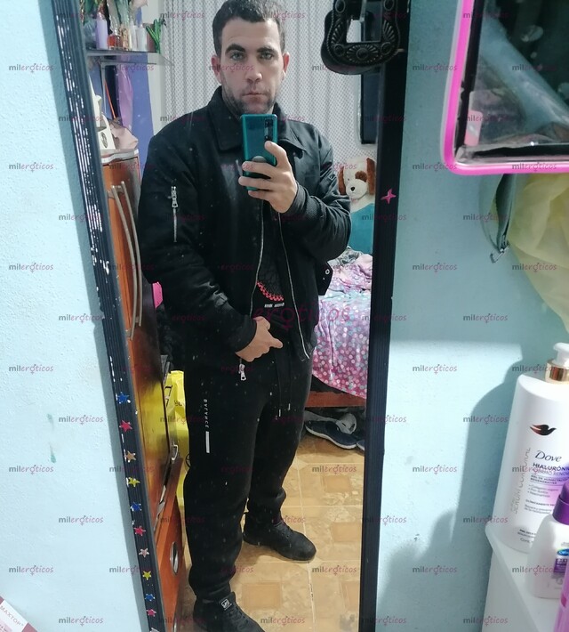 FOTOS DE HOLA CHICO CUBANO DE 28 AÑOS EN CANCÚN ACTIVO TOTALMENTE PARA SUS SERVICIOS