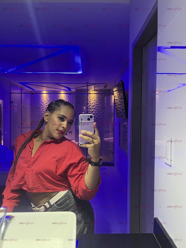 FOTOS DE LUISA UNA CHICA TRANS UNIVERSITARIA CON 22 AÑO,UNA SÚPER COLA GRANDE CON CITAS .