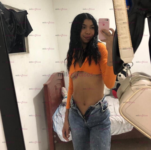 FOTOS DE HOLA MIS AMORES SOY MARIANA MORENA BIEN DELGADA