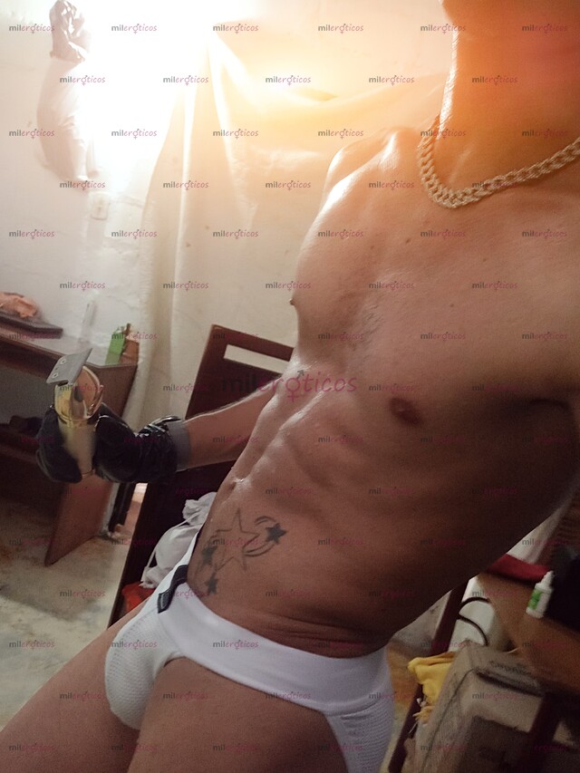 FOTOS DE BARBERIA ERÓTICA , UNA EXPERIENCIA DIFERENTE