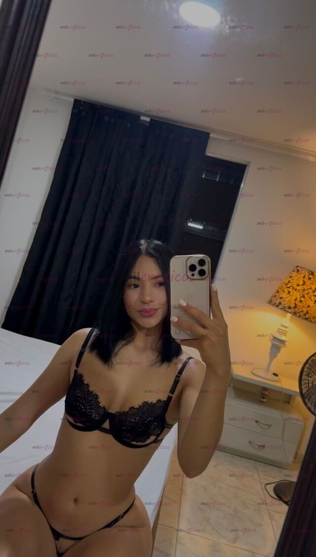 FOTOS DE HOLA MUCHO GUSTO SOY CELESTE UNIVERSITARIA DE LUJO LISTA PARA TI