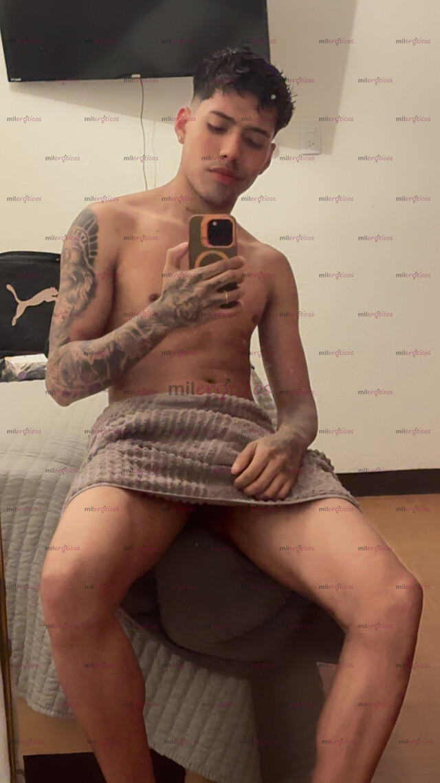 FOTOS DE DÉJAME COMPLACERTE Y HACERTE FELIZ, SERÉ TU PASIVO SUMISO 52 899 299 8808