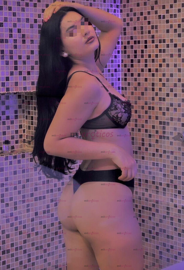 FOTOS DE HOLA AMOR SOY COLOMBIANA Y ESTOY ESPERANDO UN MEXICANO CALIENTE!