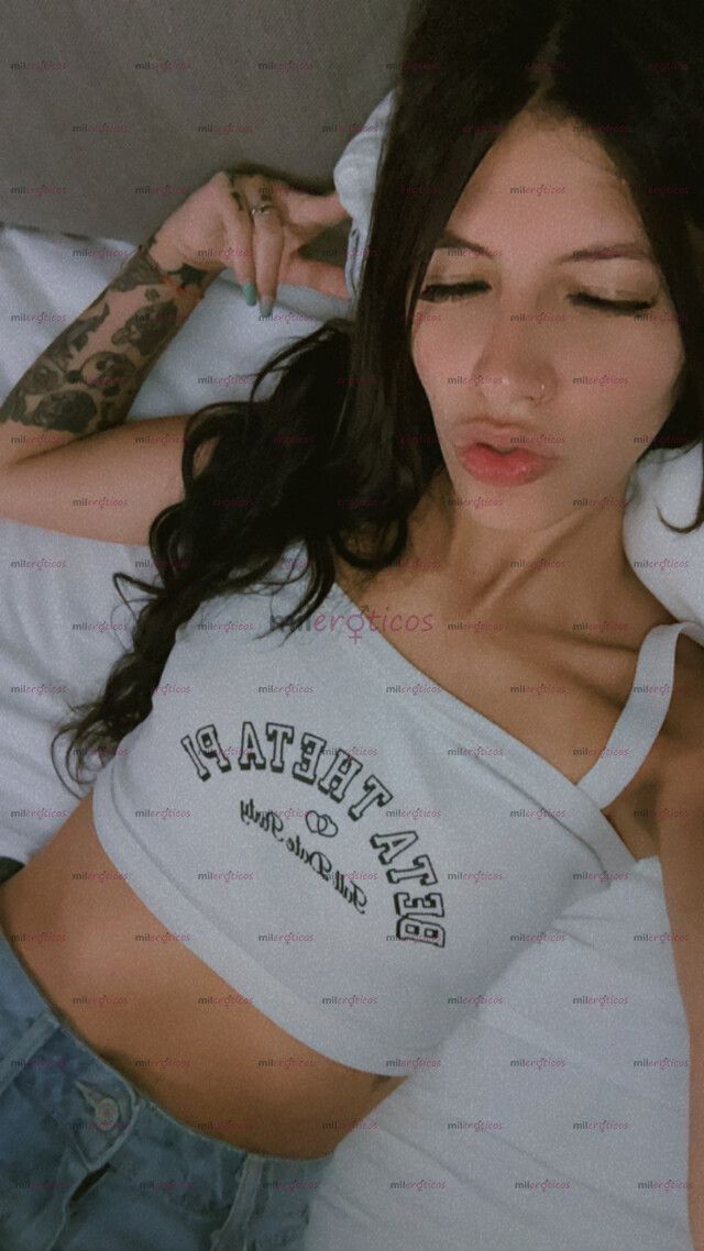 FOTOS DE FLAQUITA NINFÓMANA CON HUESITO TALLADOR