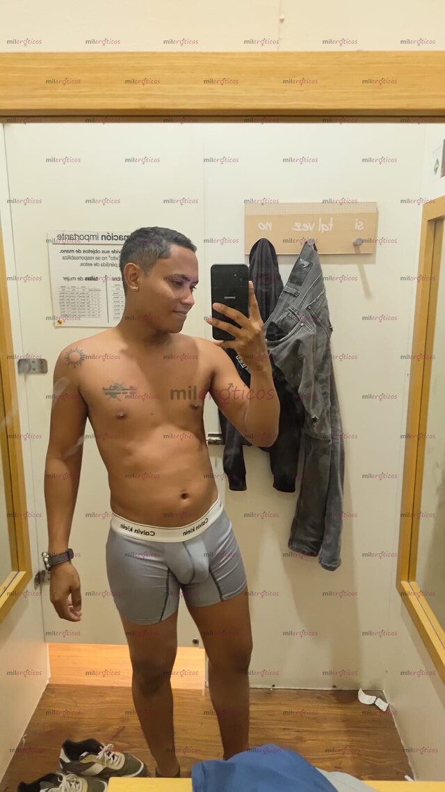 FOTOS DE ANDREW COSTEÑO JOVEN COMPLACIENTE BUENA VERGA Y CULO