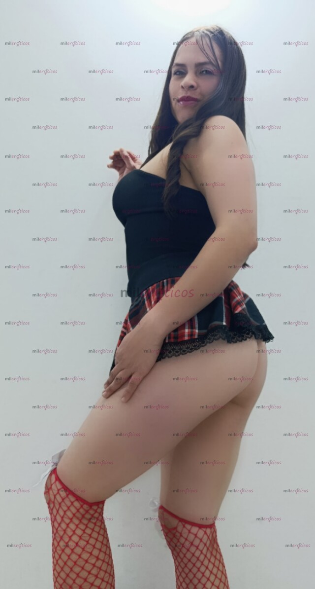 FOTOS DE HOLA SOY UNA MONA JOVEN Y COMPLACIENTE, GARGANTA PROFUNDA