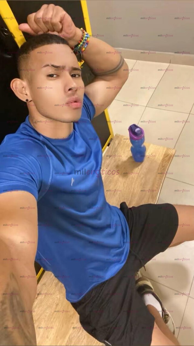 FOTOS DE YEISON MORENO ACT EXPERTO EN DAR VERGA 21CM LLENOS DE LECHE BIX CACORRO EXPERTO