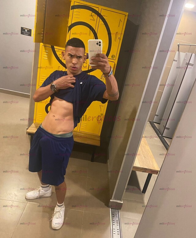 FOTOS DE YEISON MORENO ACT EXPERTO EN DAR VERGA 21CM LLENOS DE LECHE BIX CACORRO EXPERTO