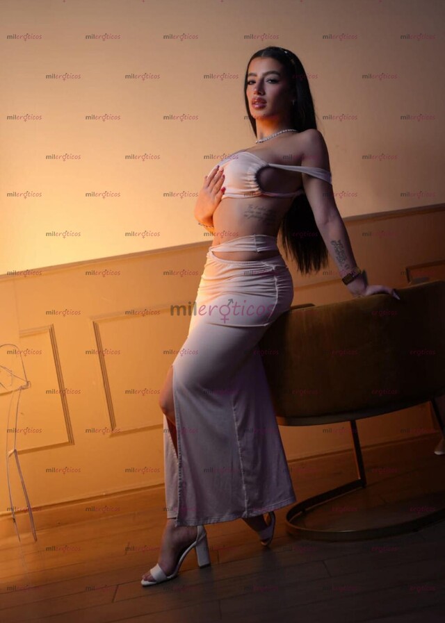 FOTOS DE HOLA MUCHO GUSTO SOY SOFI HERMOSA ESCORT PAISA DE 19 AÑOS LISTA PARA TI