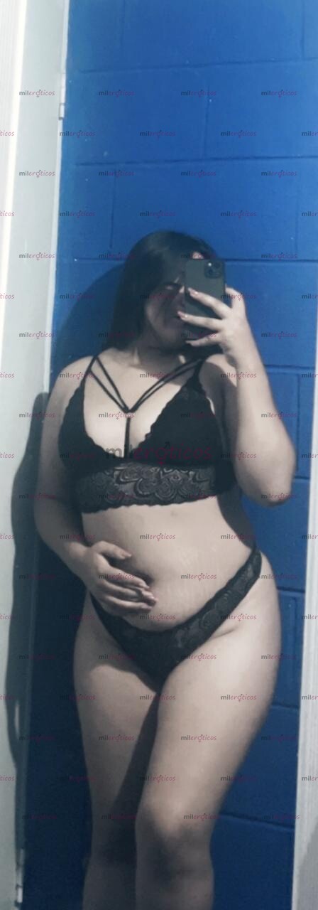 FOTOS DE CHICA JOVEN LISTA PARA CUMPLIR TUS FANTASÍAS.