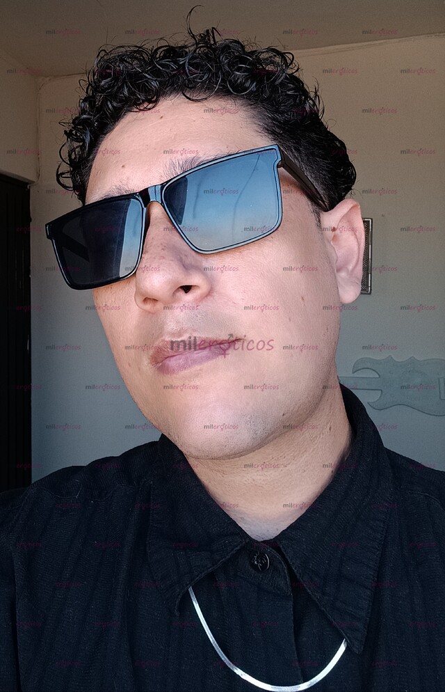 FOTOS DE PRINCIPALMENTE ACOMPAÑANTE,1,80 ALTURA, BUEN PORTE, EXCELENTE TARIFA.