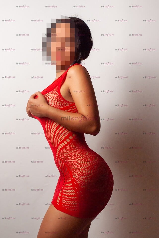FOTOS DE RICA POLLITA DE 18 AÑITOS PAPI VEM DAME TETERITO