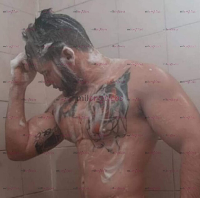 FOTOS DE DISPONIBLE $1200 PARA SHOW O PARA TRÍOS 8662396584