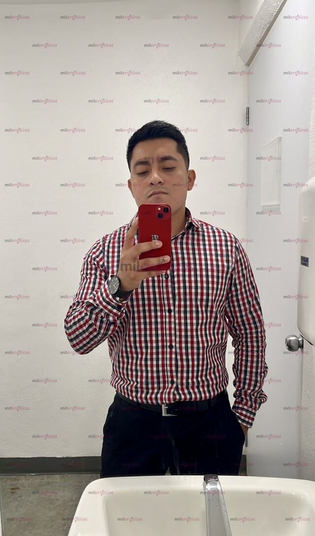 FOTOS DE JOVEN 25 AÑOS, MASCULINO. DISCRECIÓN E HIGIENE 100%