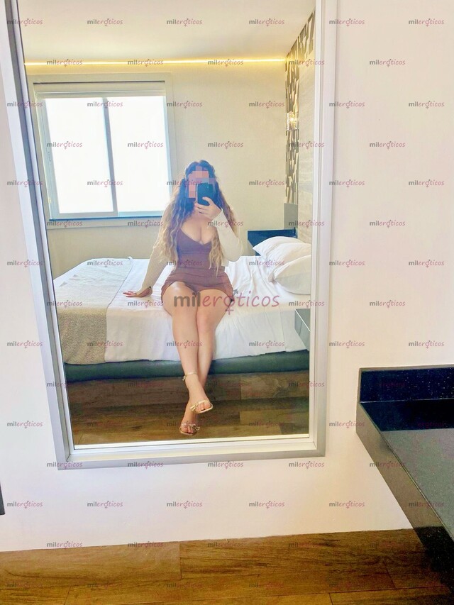 FOTOS DE HOLA MI NOMBRE ES RENATA UNA TAPATÍA QUE LLEGA A TÚ CIUDAD POR UN TIEMPO CORTO