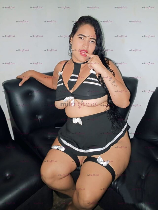FOTOS DE SOY UNA PUTITA HAMBRIENTA DE VERGA, DEJAME SACARTE TODA LA LECHITA PAPI