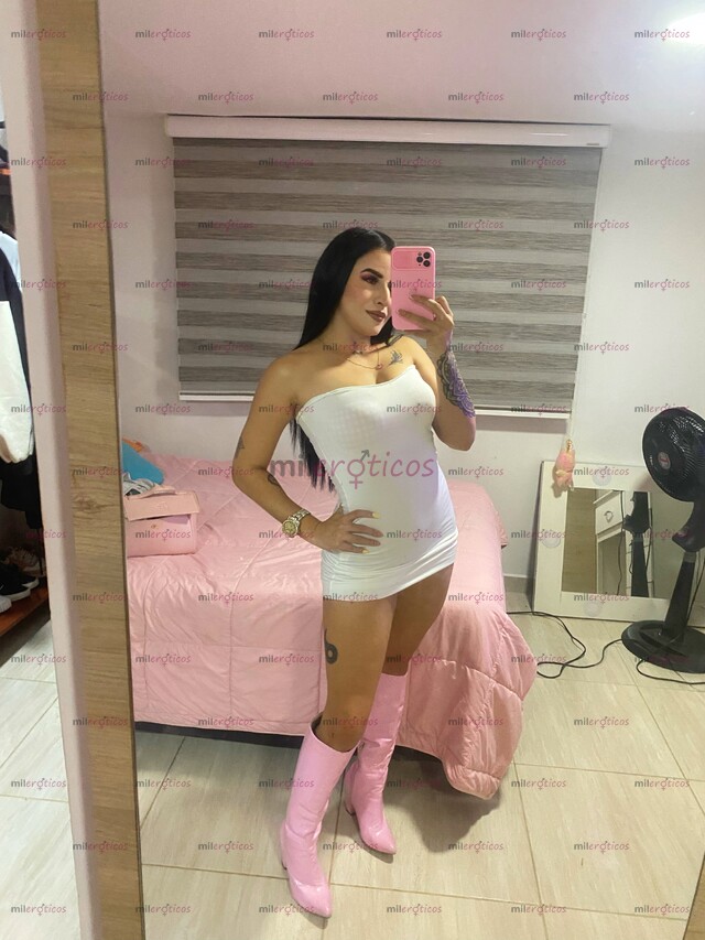 FOTOS DE DELICIOSA MODELO SUPER TOP CALIENTICA PARA TI