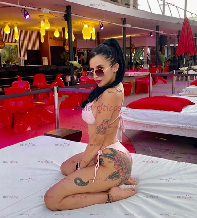 FOTOS DE DELICIOSA MODELO SUPER TOP CALIENTICA PARA TI