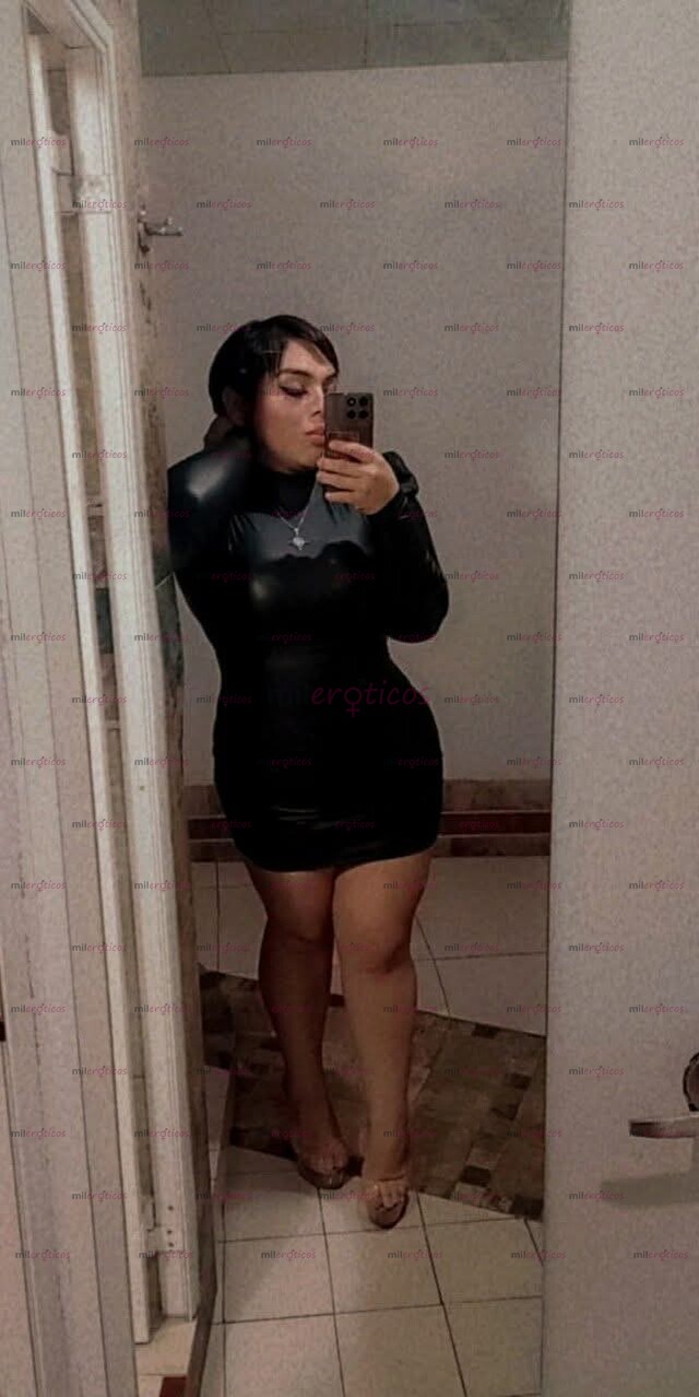 FOTOS DE RECIEN LLEGADA DEL PUERTO CURVY PETTITE POR POCOS DIAS