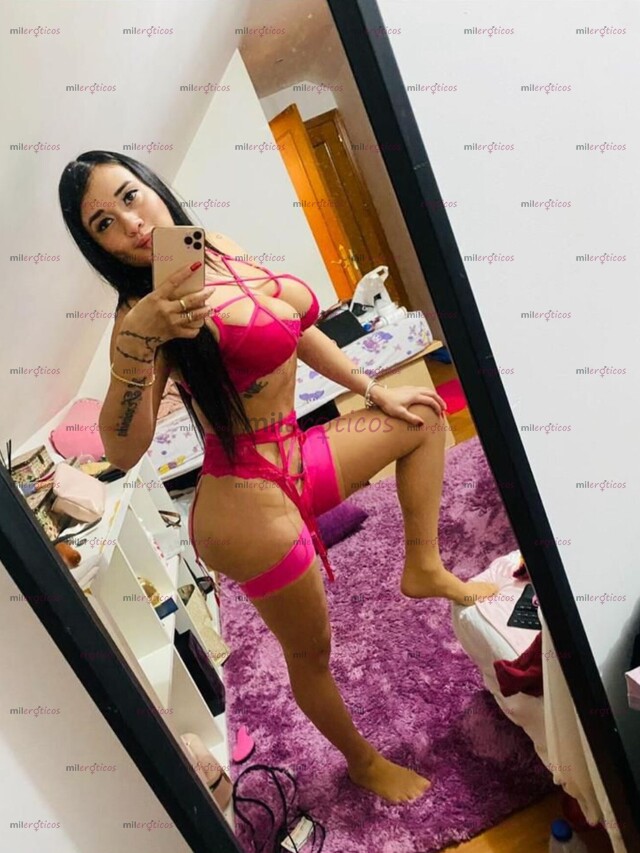 FOTOS DE NUEVA. BLANQUITA, TETAS DELICIOSAS Y GRANDES NATURALES, MUCHAS CURVAS. SQUIRT
