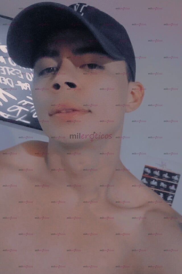 FOTOS DE ME LLAMODAN BRINDO MIS SERVICIOS SOLO CON MUJERES Y PAREJAS TENGO 22CM SOY GUAPO