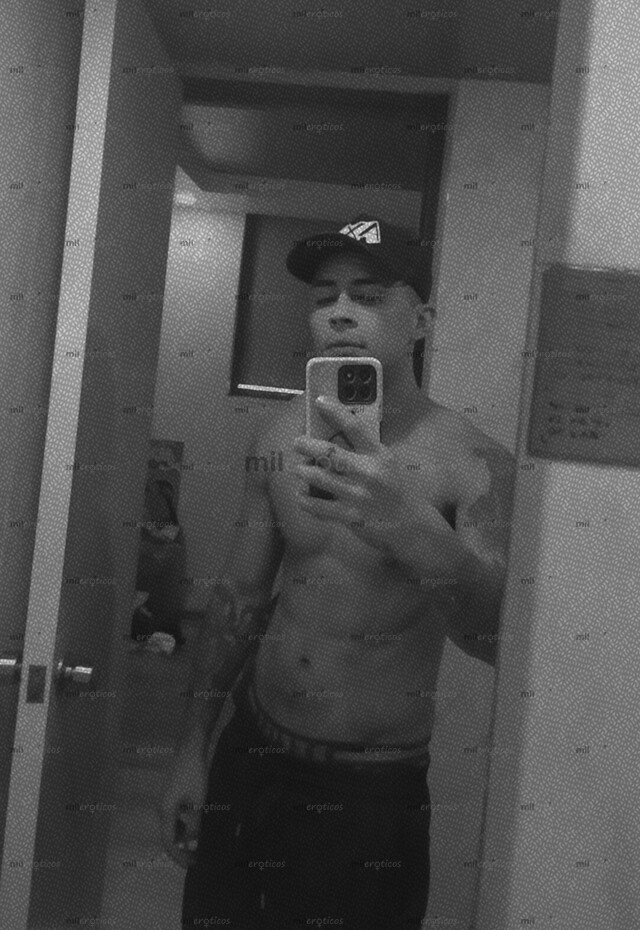 FOTOS DE ME LLAMODAN BRINDO MIS SERVICIOS SOLO CON MUJERES Y PAREJAS TENGO 22CM SOY GUAPO