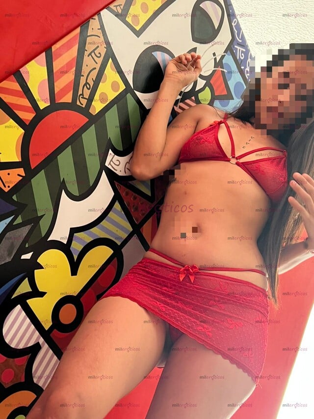 FOTOS DE FLAQUITA RICA Y DELICIOSA HERMOSA DE CARA Y CON UN CULO RICO