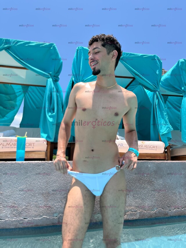 FOTOS DE CHICO SLIM: NATURALIDAD, DISCRECIÓN Y VERSATILIDAD TOTAL