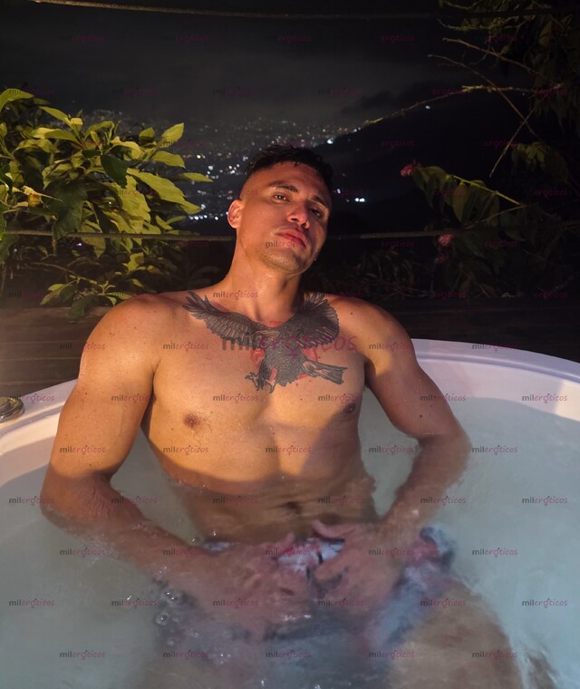 FOTOS DE DARWIN CHICO VERSATIL MAS ACTIVO PARA PASAR UN MOMENTO DE LUJURIA Y PASIÓN