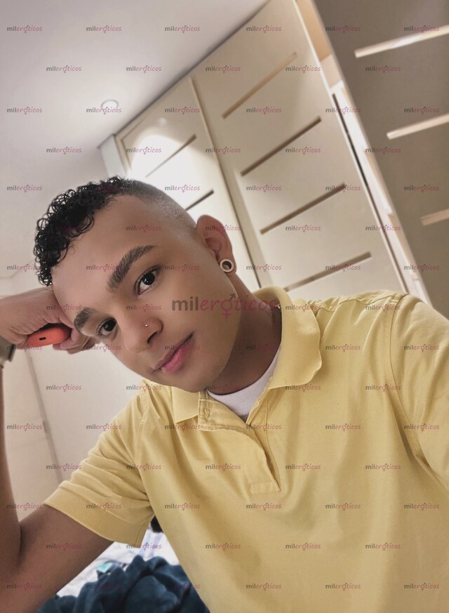 FOTOS DE DISCRECIÓN GARANTIZADA PARA CABALLEROS EXIGENTES.