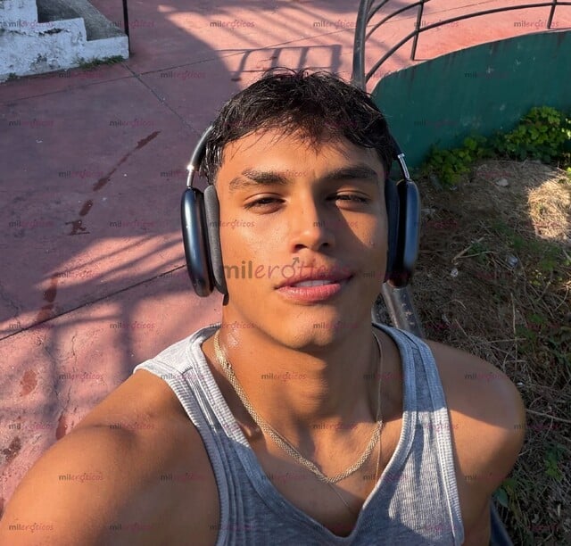 FOTOS DE ANDRES FELIPE COLOMBIANO 20CM DE VERGA DOMINANTE 23 AÑOS DISPONIBLE 24 7