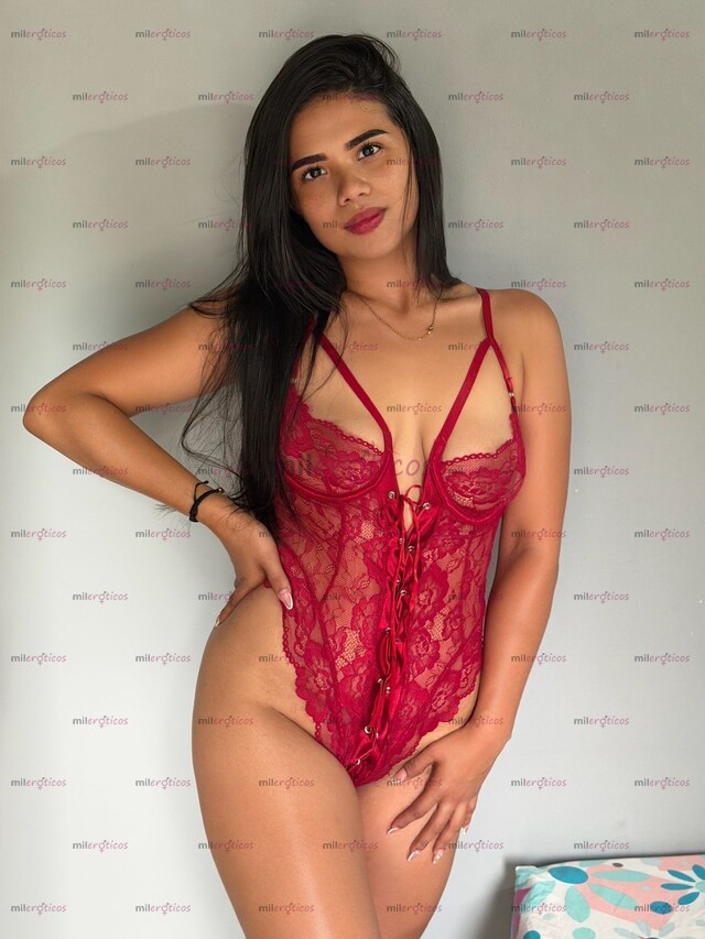 FOTOS DE !!HOY DOMINGO!! MARCELA TETONA NATURAL COQUETA SENSUAL